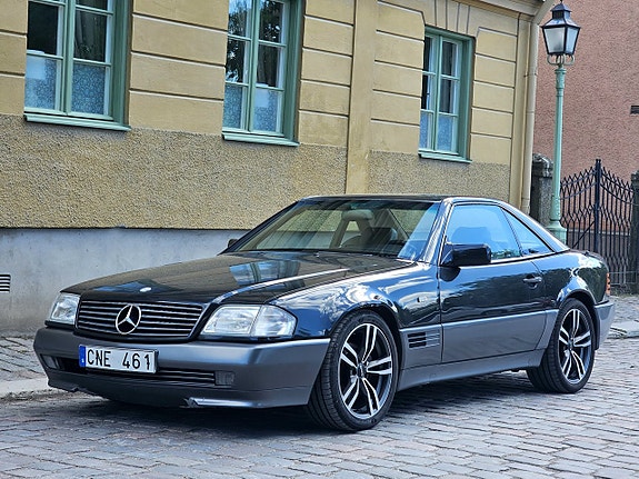 Mercedes-Benz SL300