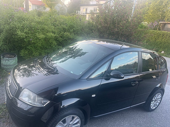 Audi A2 3 of 5