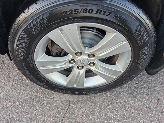 Kia Sportage 8 of 12