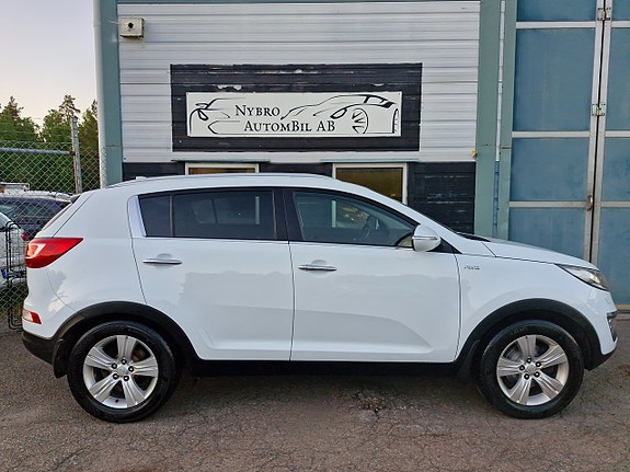 Kia Sportage 2 of 5