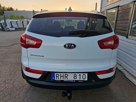 Kia Sportage 12 of 12