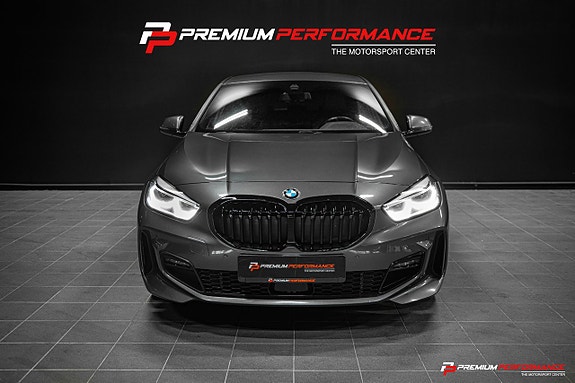 BMW 118i 5 of 5