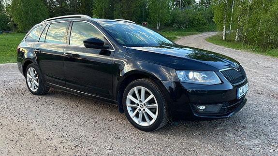 Skoda Octavia 4 of 5