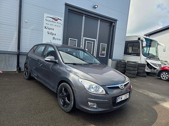 Hyundai i30 6 of 12