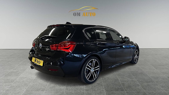 BMW 120i 4 of 13