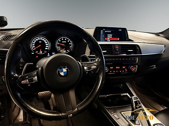 BMW 120i 9 of 13