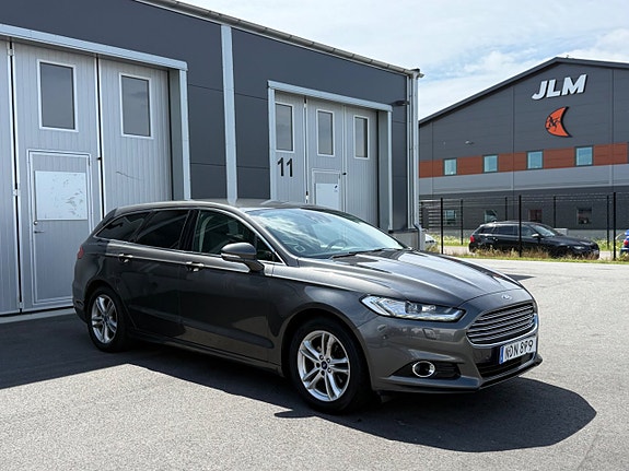Ford Mondeo 2 of 5