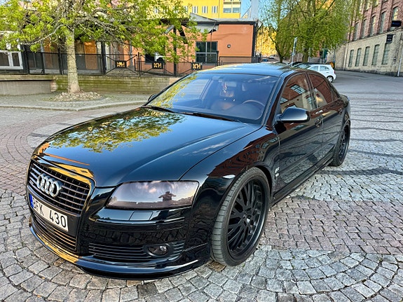 Audi A8 2 of 5