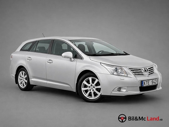 Toyota Avensis 6 of 15