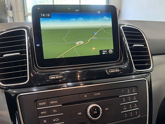 Mercedes-Benz GLE350 d 15 of 15