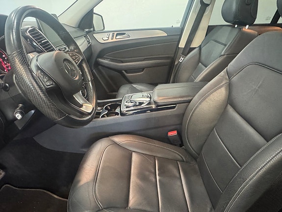 Mercedes-Benz GLE350 d 10 of 15