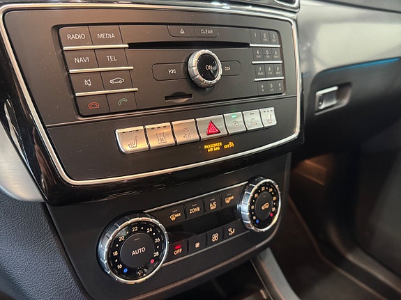 Mercedes-Benz GLE350 d 13 of 15
