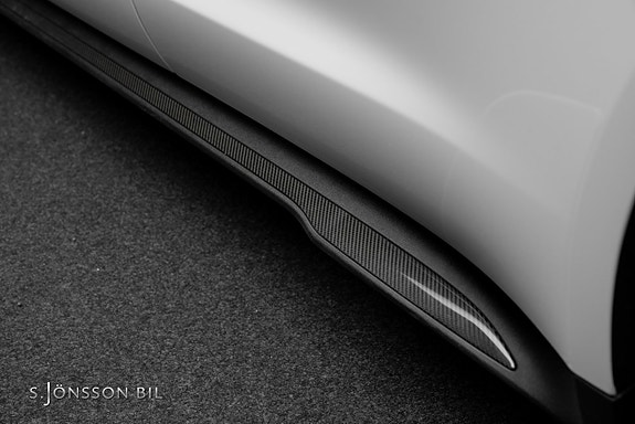 Porsche Taycan Turbo S 10 of 24
