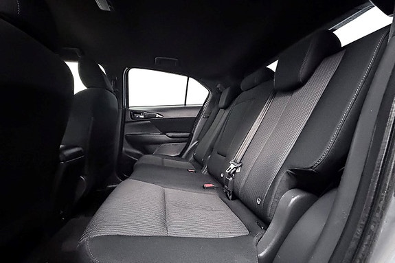 Mitsubishi Eclipse Cross 13 of 28