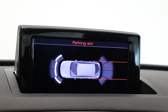 Audi Q3 23 of 30