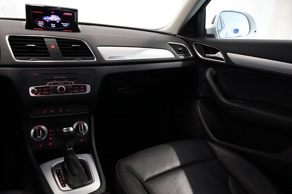 Audi Q3 17 of 30