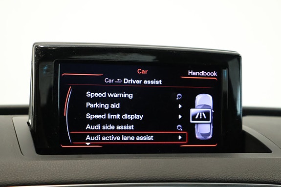 Audi Q3 21 of 30