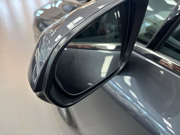 Lexus RX450h+ 13 of 25