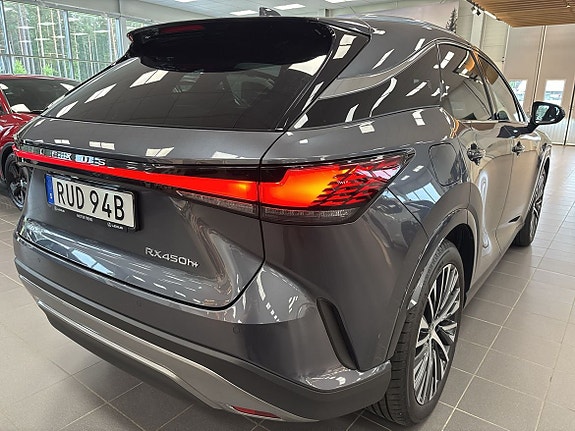 Lexus RX450h+ 24 of 25