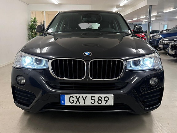 BMW X4 3 of 27