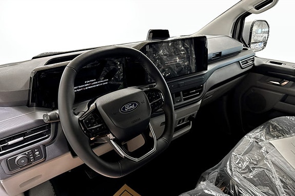 Ford Transit Custom 4 of 5