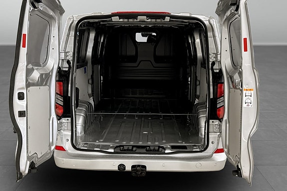 Ford Transit Custom 7 of 7