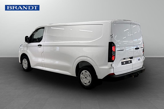 Ford Transit Custom 2 of 5