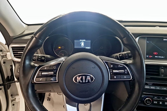 Kia Optima 7 of 11