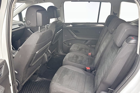 Volkswagen Touran 11 of 13