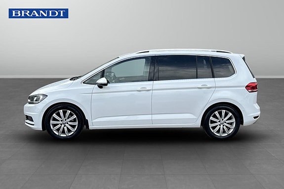 Volkswagen Touran 5 of 13