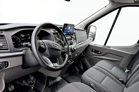Ford Transit 4 of 5