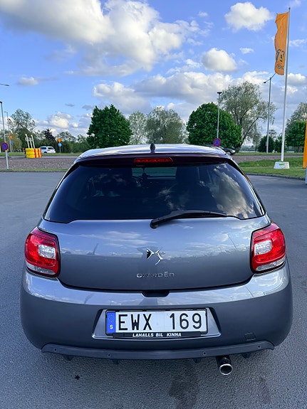 Citroen DS3 2 of 5