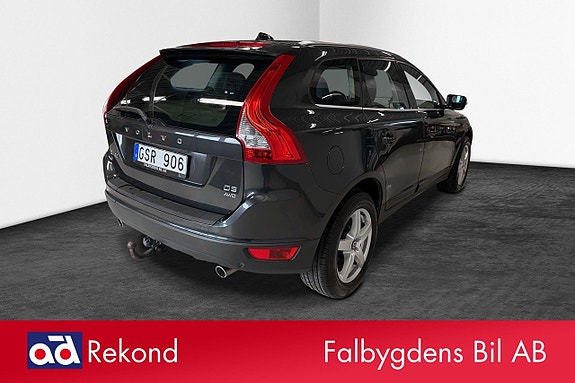 Volvo XC60 5 of 10