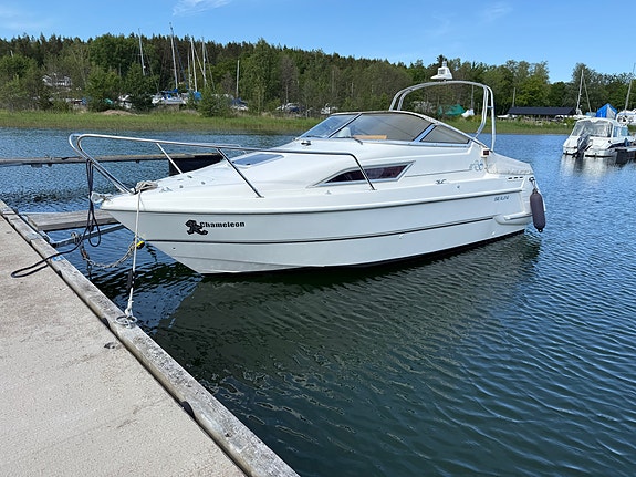 Sealine 210 Senator – Volvo Penta V6 DuoProp – nyservad och provkörningsklar 2 of 5