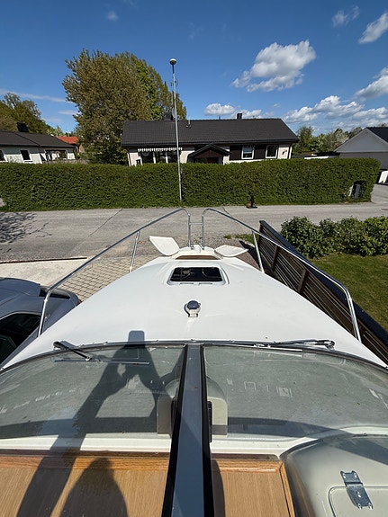 Sealine 210 Senator – Volvo Penta V6 DuoProp – nyservad och provkörningsklar 12 of 30
