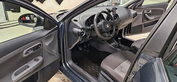 Seat Ibiza 6 of 9