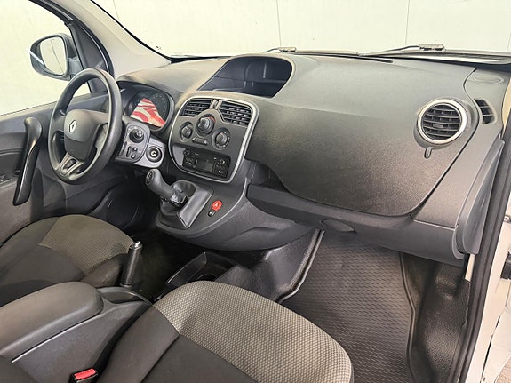 Renault Kangoo Express 9 of 12