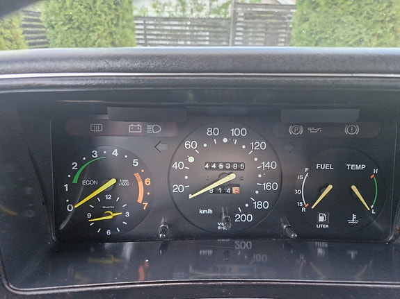 Saab 900 14 of 16