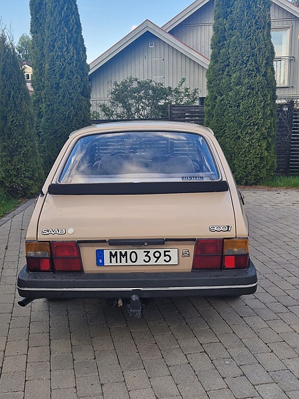 Saab 900 7 of 16