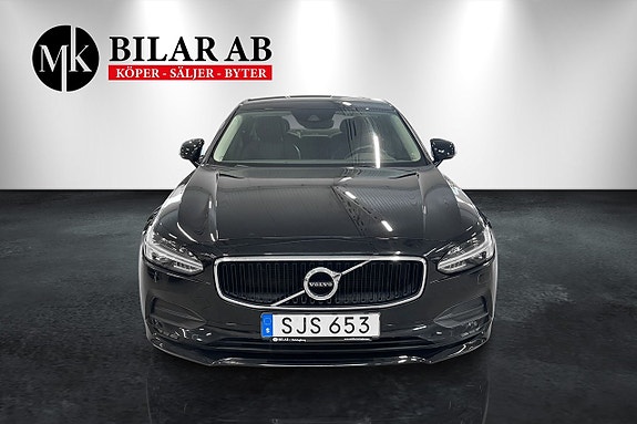 Volvo S90 2 of 5