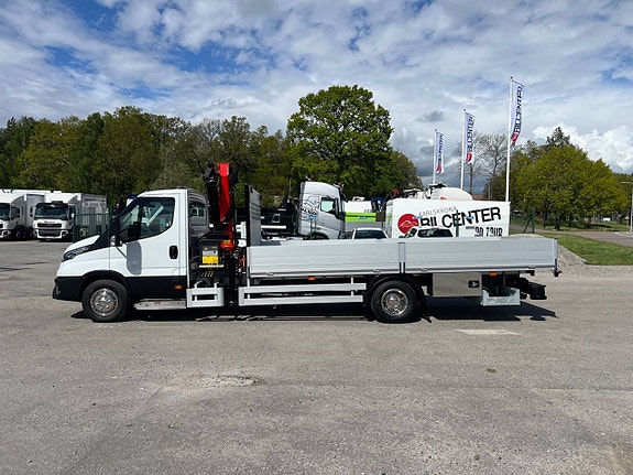 Iveco Daily 72C18 A8 Kranbil Palfinger Kran Fullutrustad 2 of 12