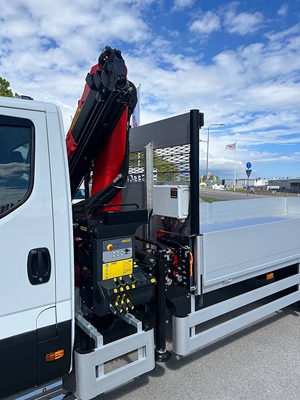 Iveco Daily 72C18 A8 Kranbil Palfinger Kran Fullutrustad 10 of 12