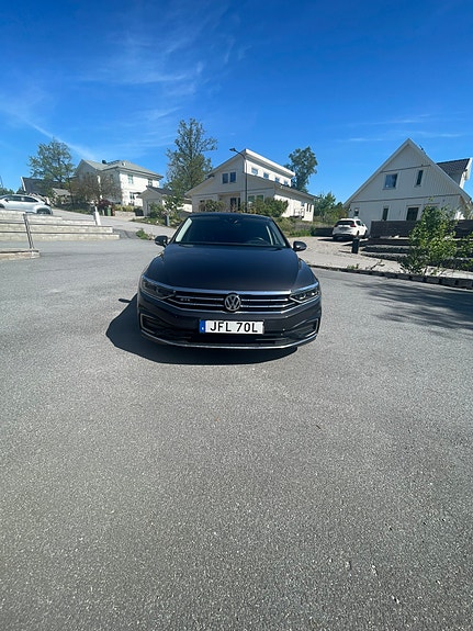 Volkswagen Passat 4 of 5