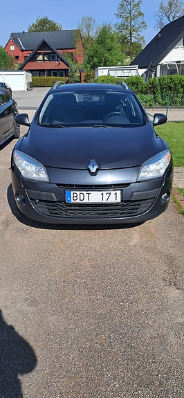Renault Megane III 3 of 8