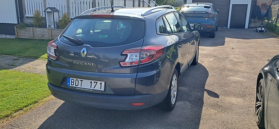 Renault Megane III 2 of 8