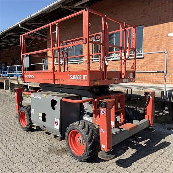 Skyjack SJ6832 RT - 12 m 6 of 30