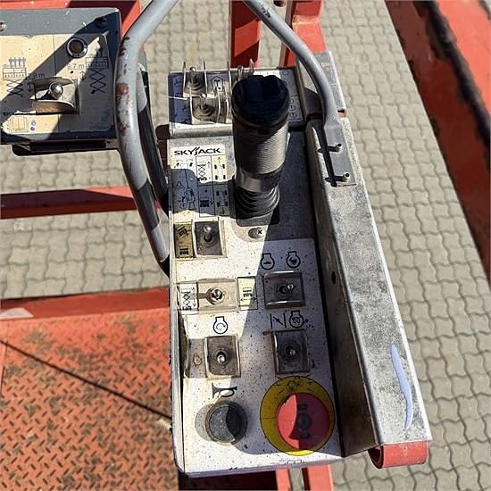 Skyjack SJ6832 RT - 12 m 21 of 30