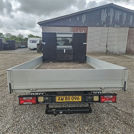 Iveco 35c16 4 of 5
