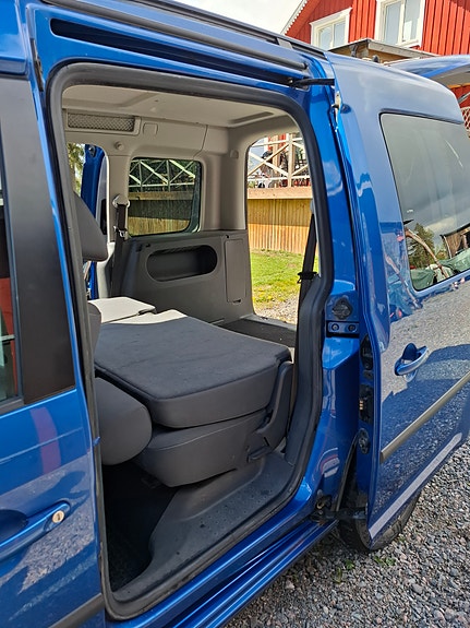 Volkswagen Caddy 5 of 5