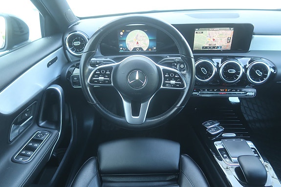 Mercedes-Benz A180 d 7 of 27